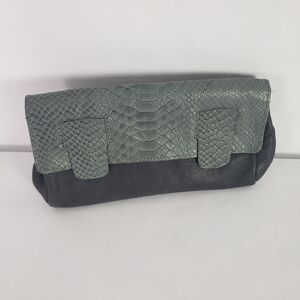 Neta Sade black and gray leather clutch reptile